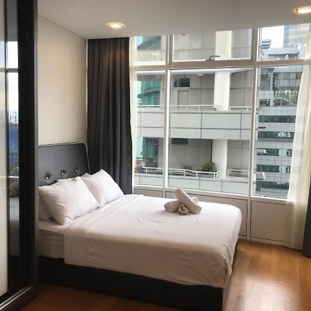 Vortex Suites Klcc By Pnut With Netflix Куала-Лумпур Экстерьер фото