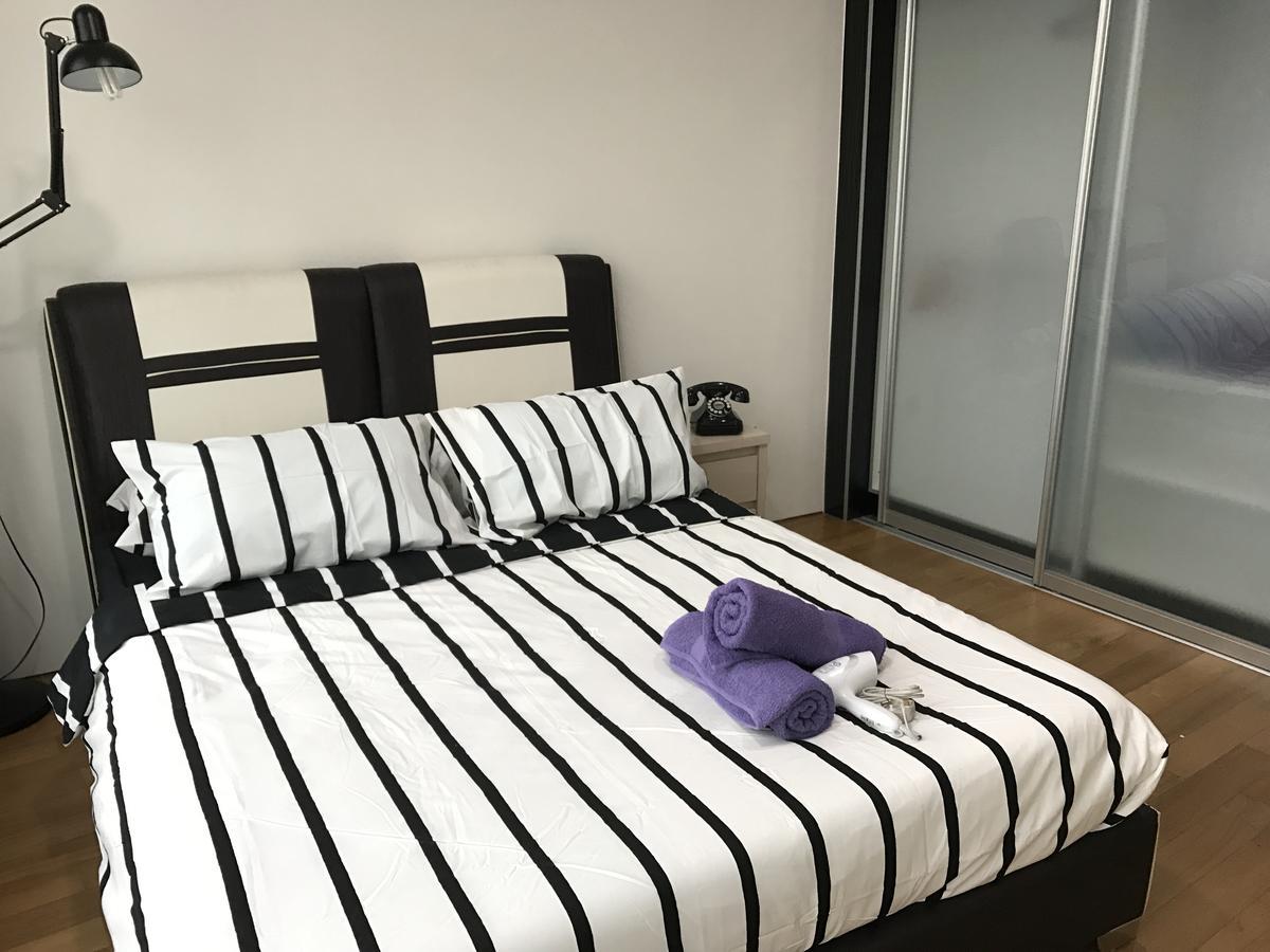 Vortex Suites Klcc By Pnut With Netflix Куала-Лумпур Экстерьер фото