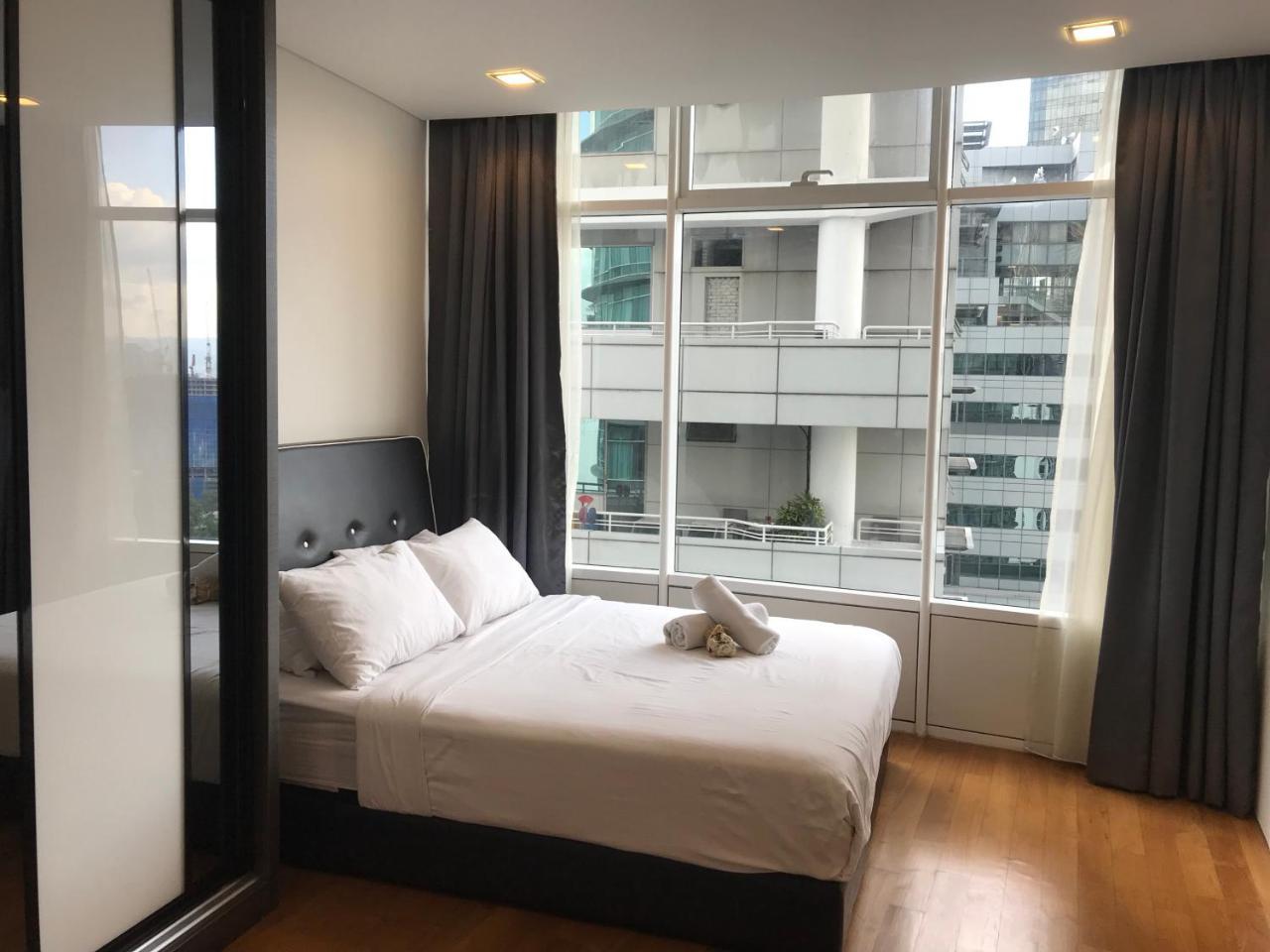 Vortex Suites Klcc By Pnut With Netflix Куала-Лумпур Экстерьер фото